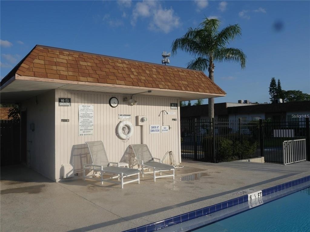 6165 Chesham Drive - Photo 34