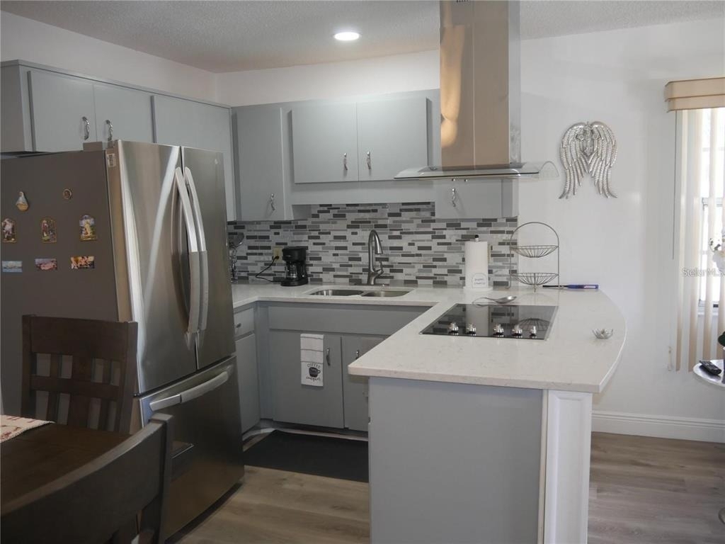6165 Chesham Drive - Photo 5
