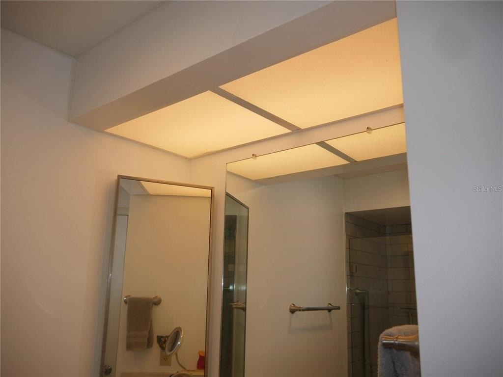 6165 Chesham Drive - Photo 29