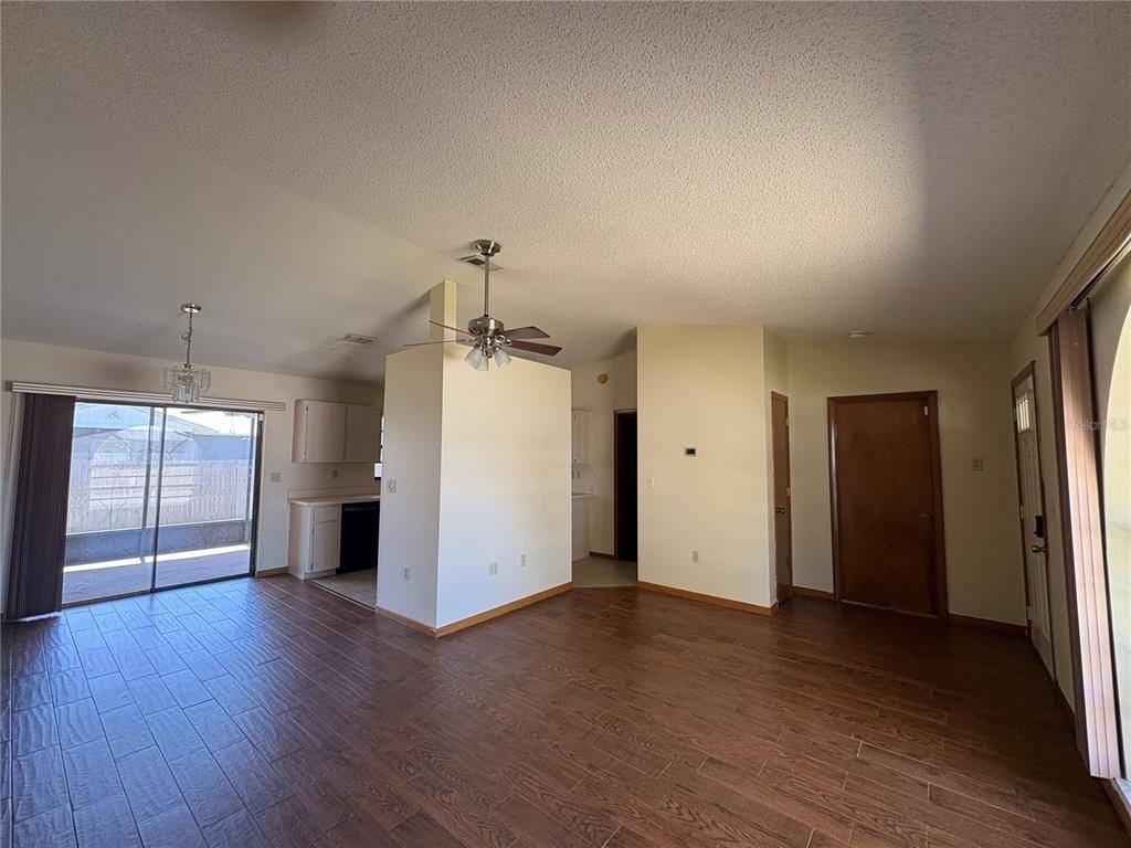 3052 Salton Street - Photo 5