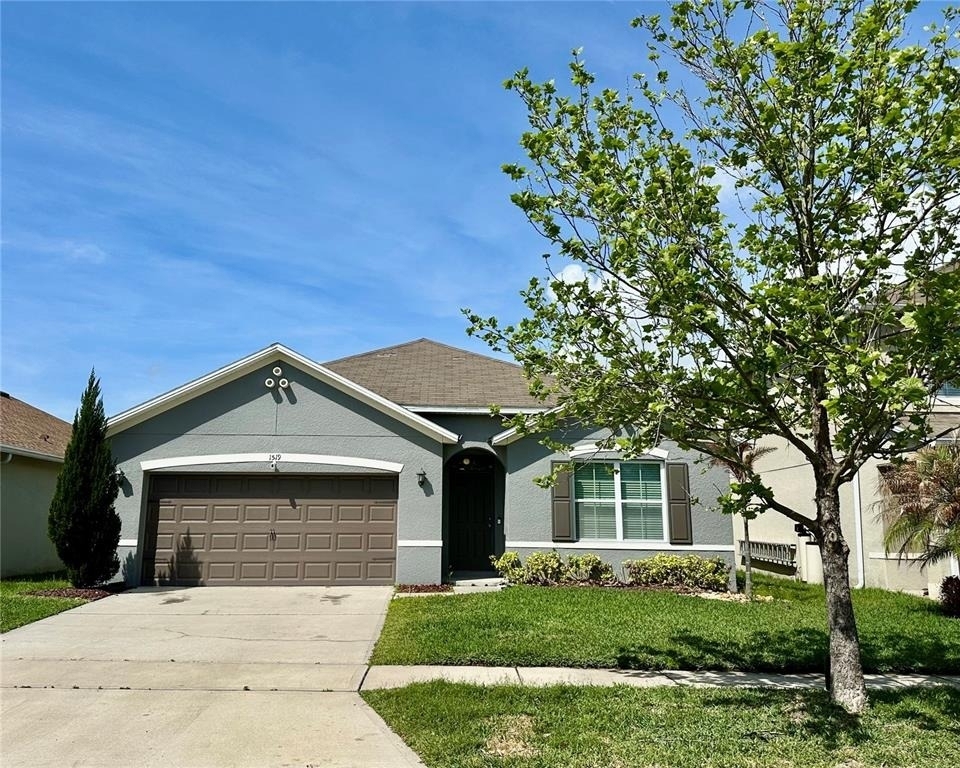 1519 Diamond Loop Drive - Photo 0