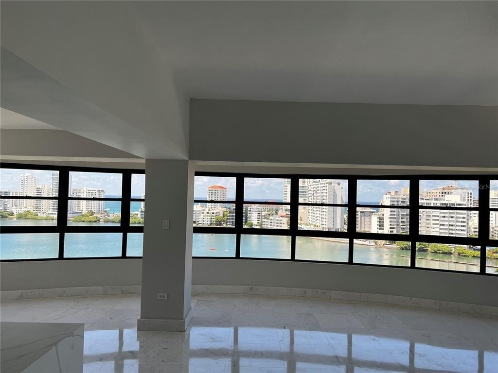 550 Monserrate - Photo 4