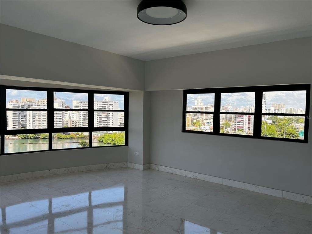 550 Monserrate - Photo 5