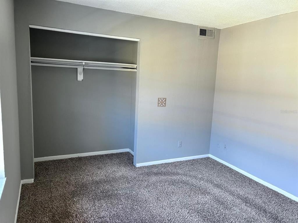 1625 W Oak Ridge Road - Photo 9