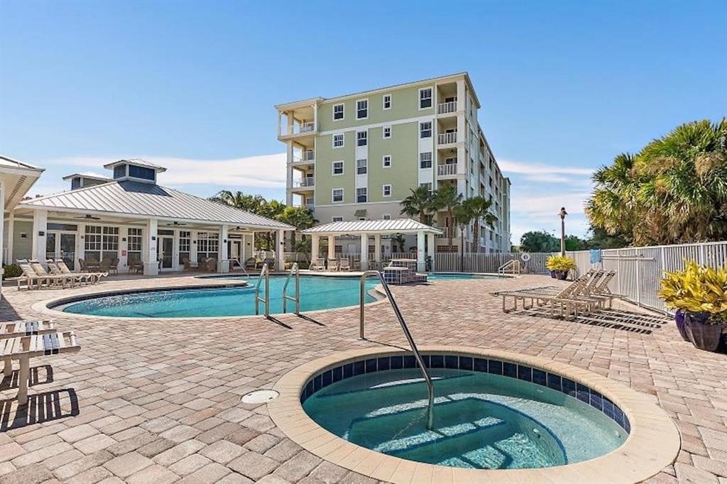 2 Riverwalk Drive - Photo 13