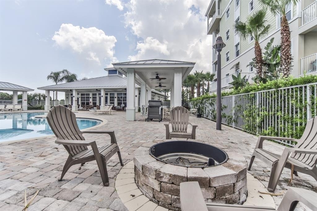 2 Riverwalk Drive - Photo 21