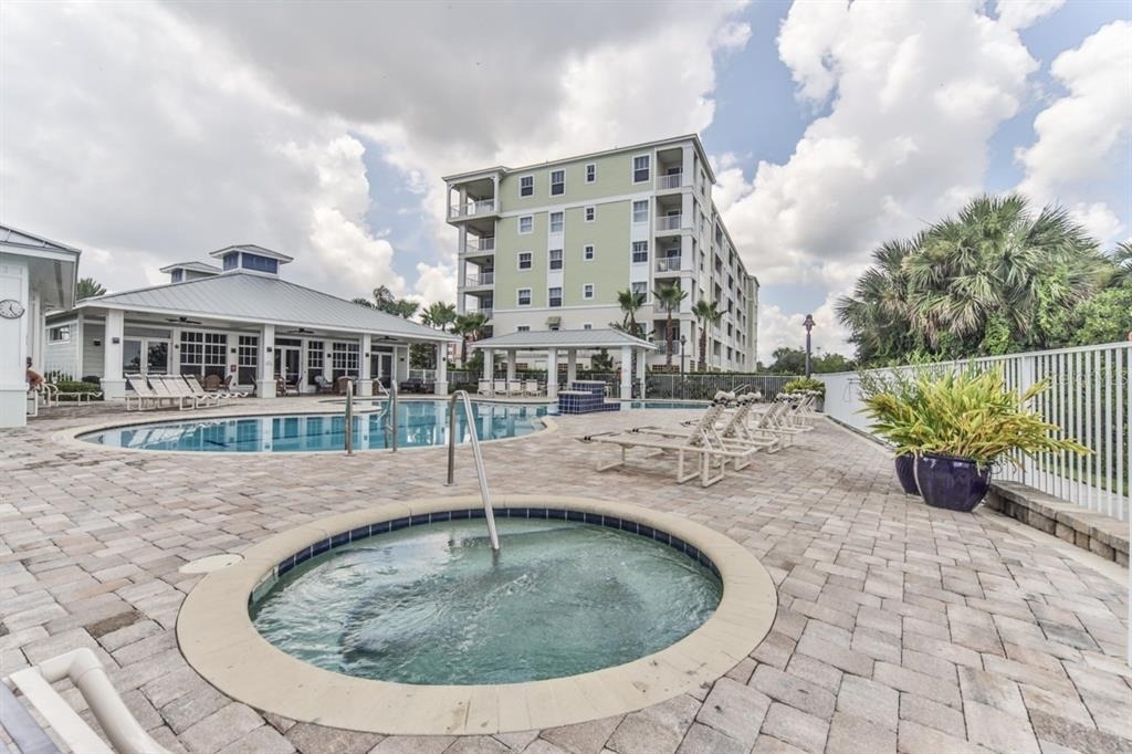2 Riverwalk Drive - Photo 23