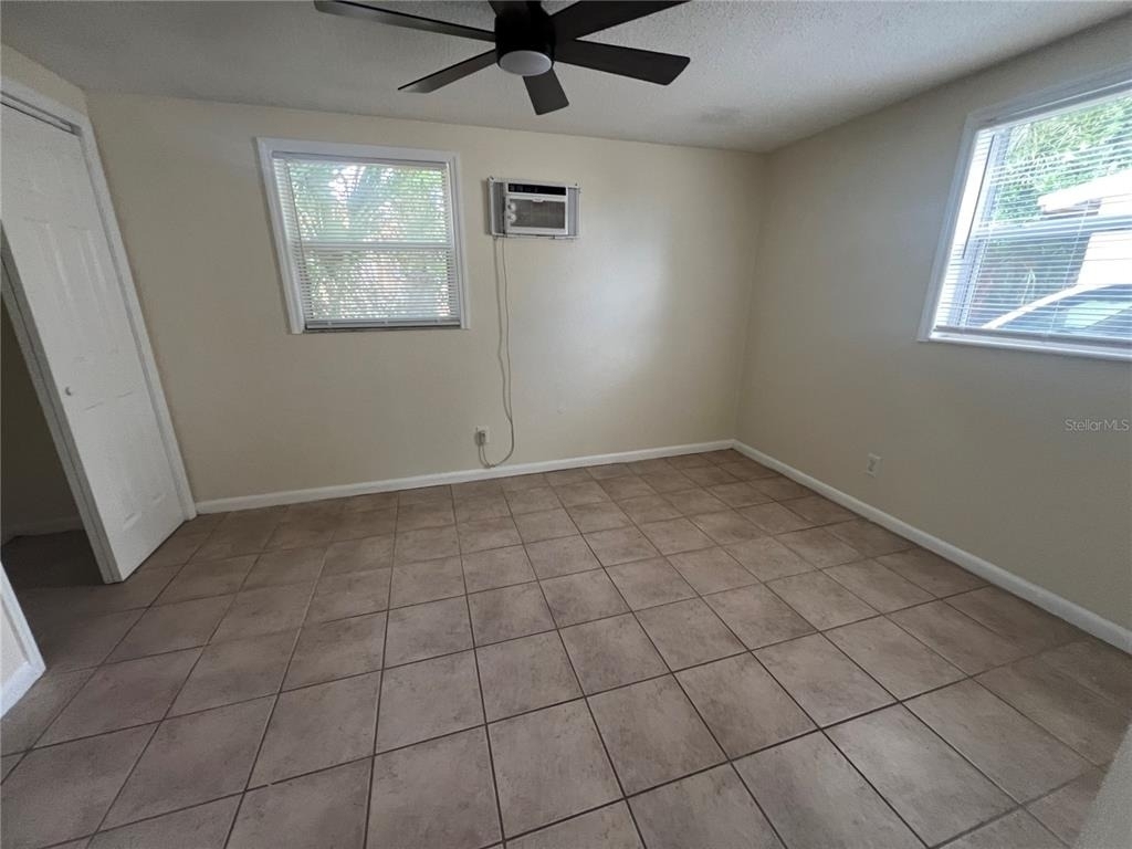 275 Pineapple Street - Photo 3