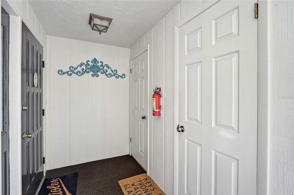 1697 Northampton Street - Photo 4