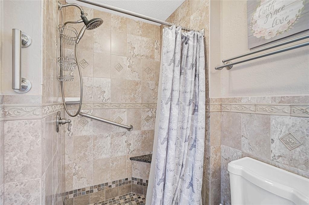 1697 Northampton Street - Photo 28