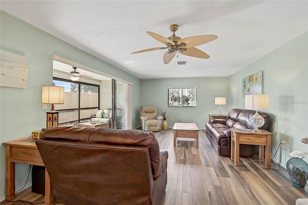 1697 Northampton Street - Photo 17