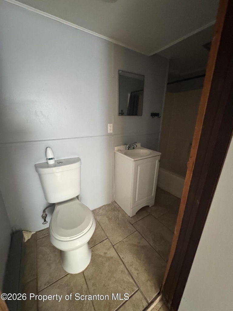 906 W Market Street - Photo 9