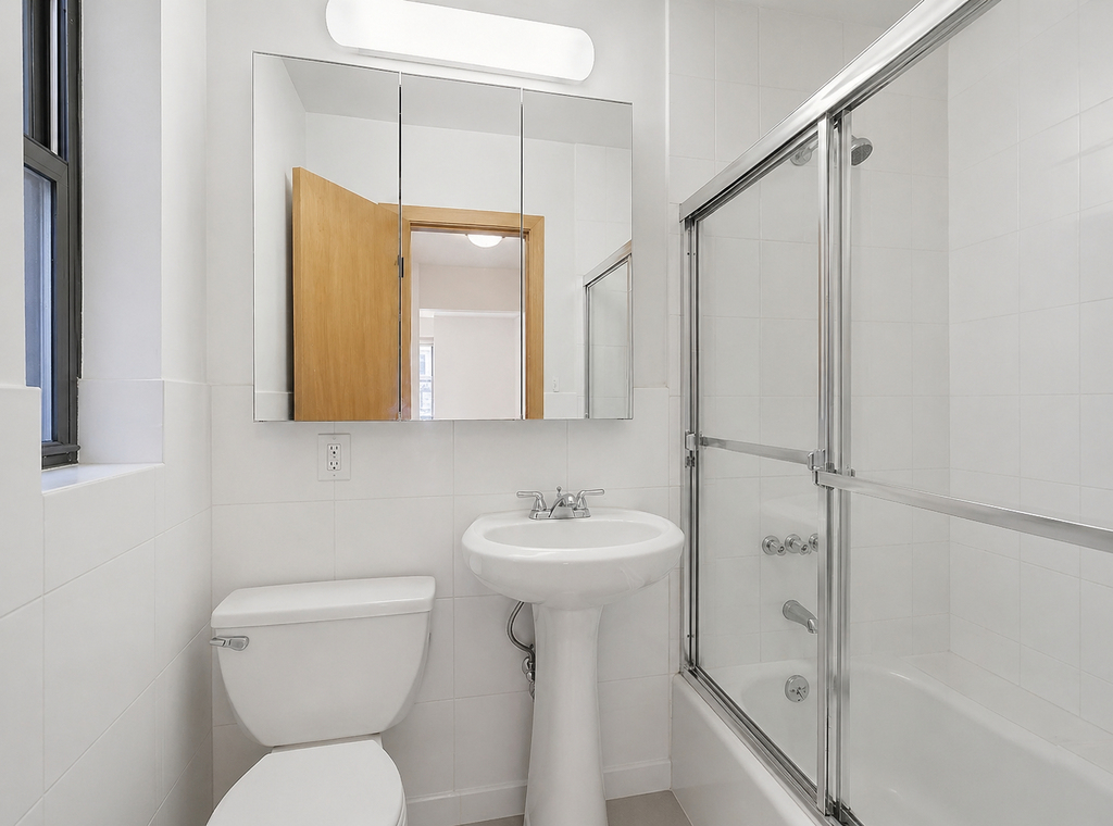 East 84th Street - Photo 3
