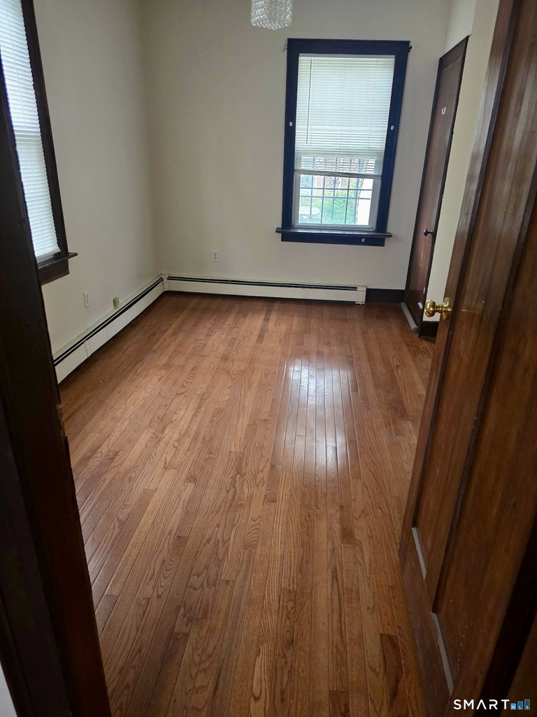 192 Dwight Street - Photo 4