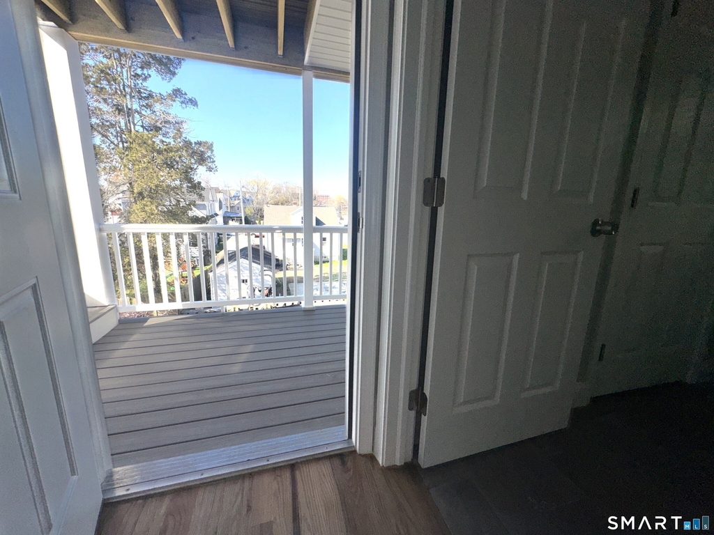 105 Churchill Street - Photo 12