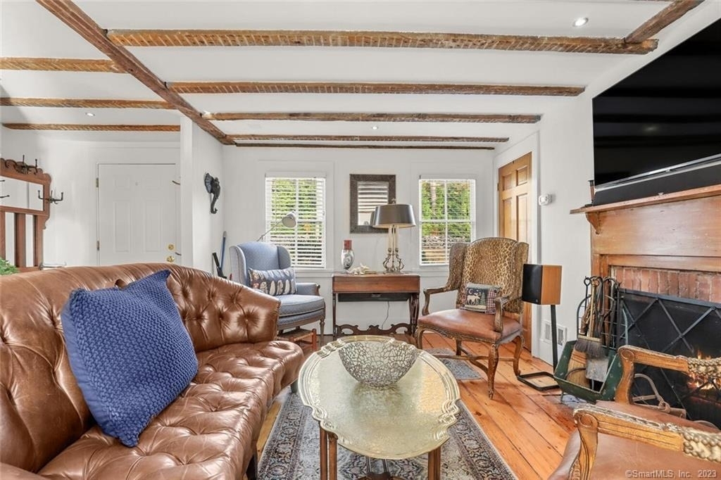 49 Hollow Tree Ridge Road - Photo 6