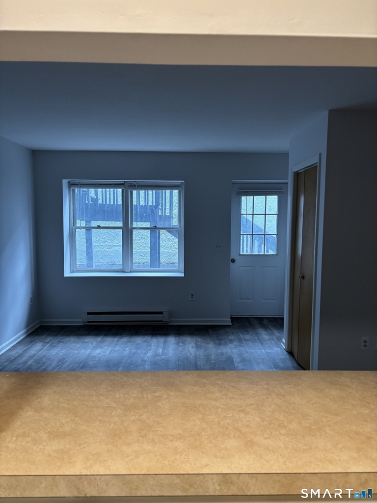 31 Railroad Street - Photo 10