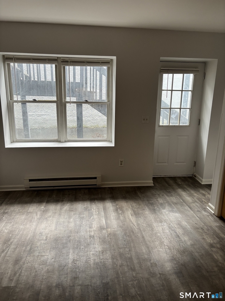 31 Railroad Street - Photo 11