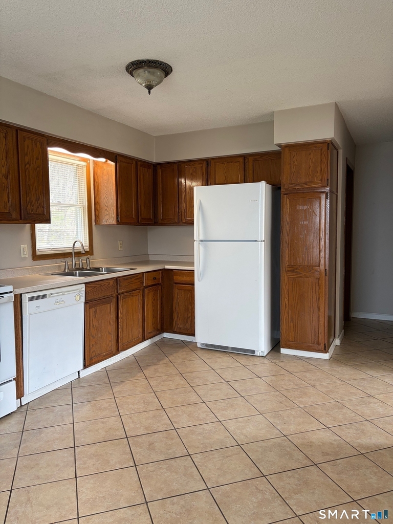 158 Daley Drive - Photo 4