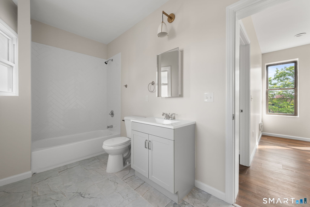 27 Main Street - Photo 3