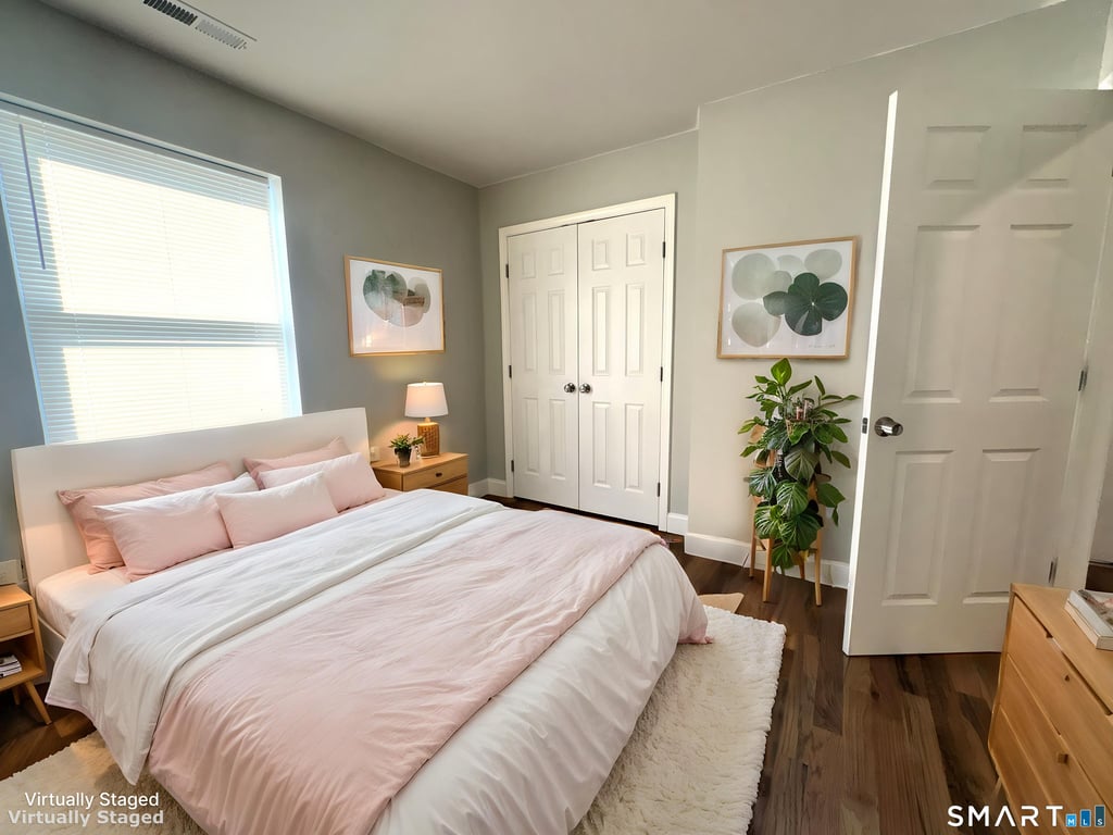 105 Churchill Street - Photo 6