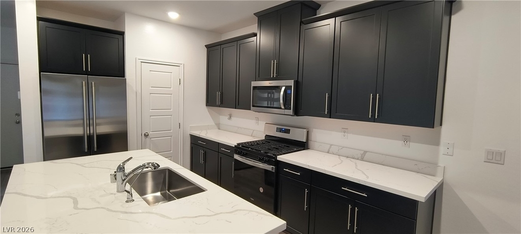 600 N Carriage Hill Drive - Photo 10