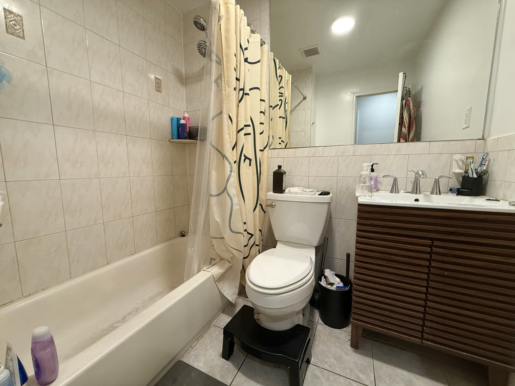 296 Tompkins Place - Photo 6