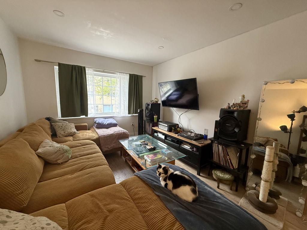 296 Tompkins Place - Photo 11