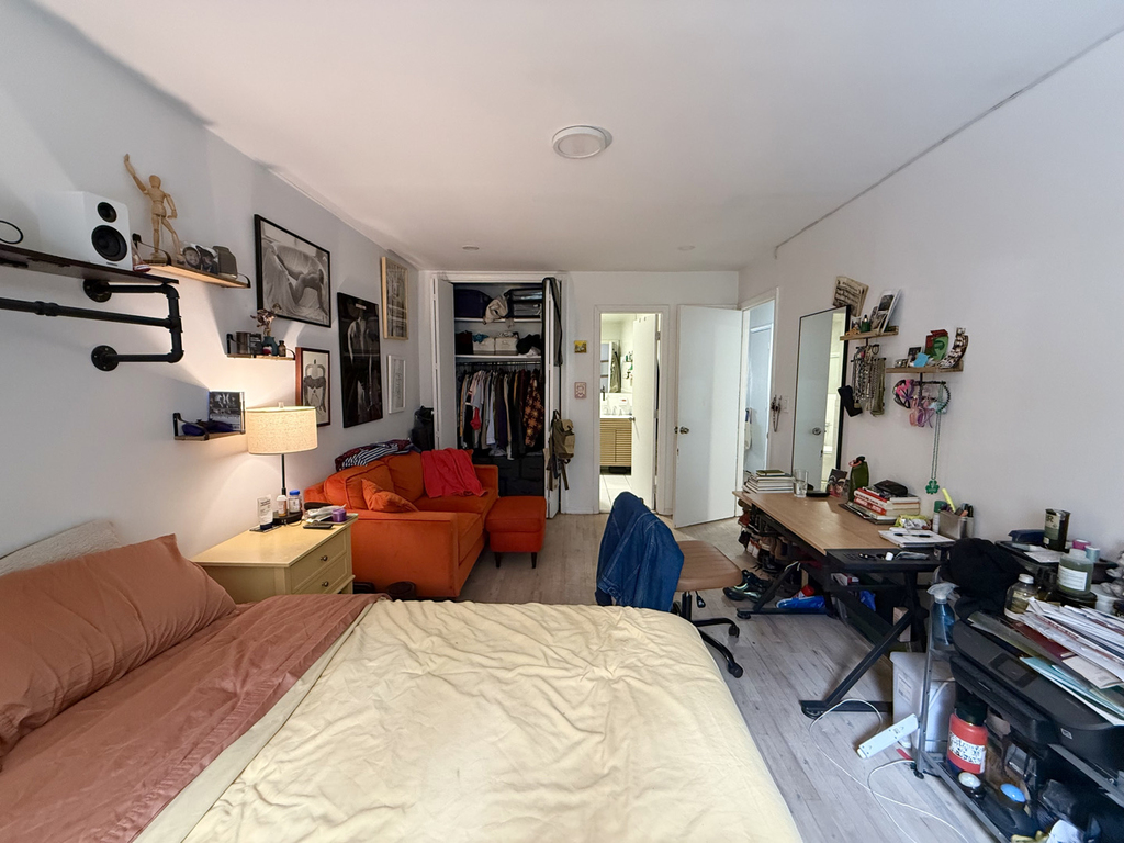 296 Tompkins Place - Photo 2