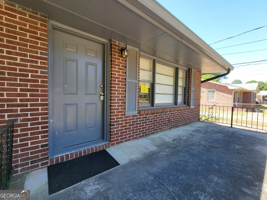 268 Elks Street - Photo 1