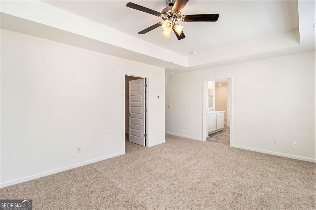 568 Whitman Lane - Photo 33