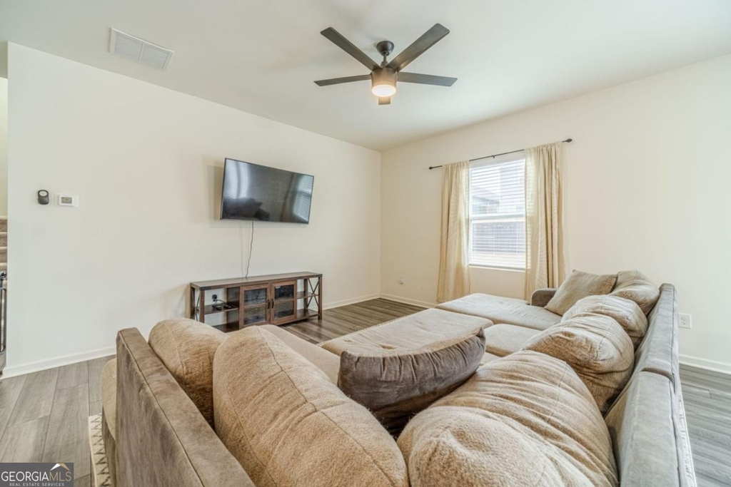 222 Knightsbridge Lane - Photo 9