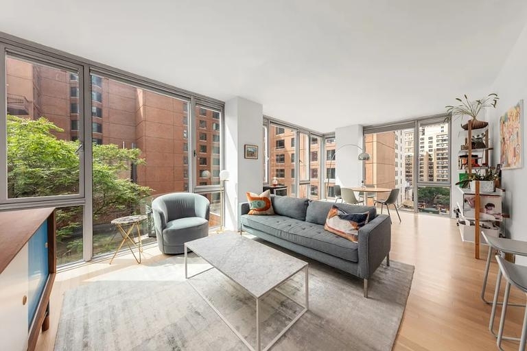 110 Third Avenue - Photo 0
