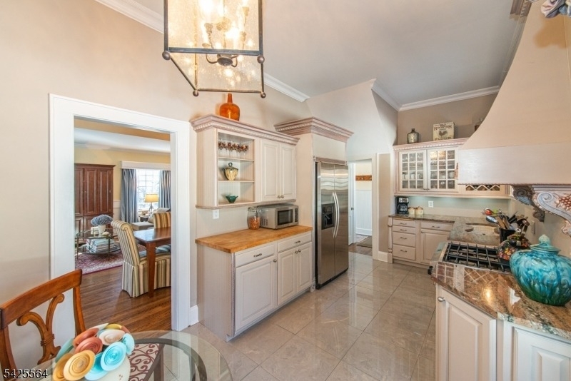 37 Colles Ave - Photo 8