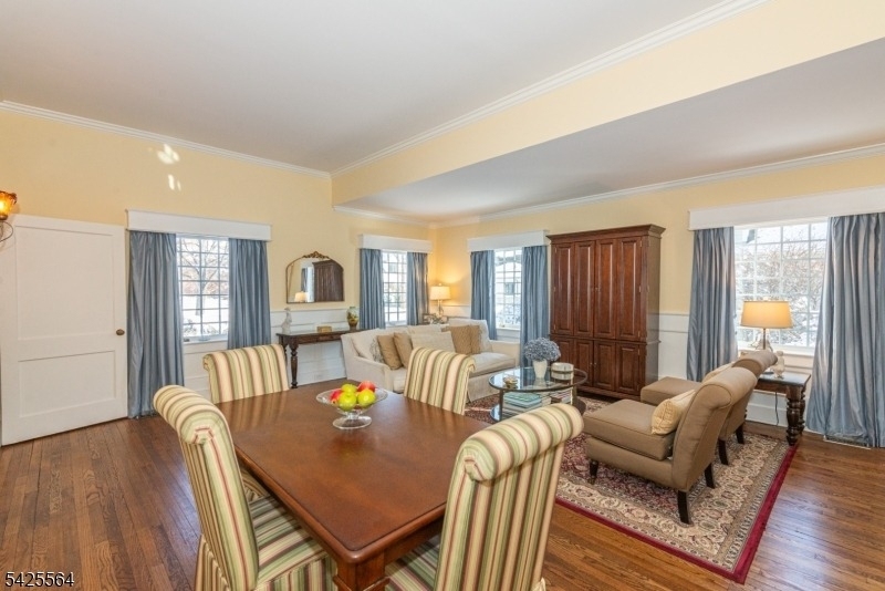 37 Colles Ave - Photo 3