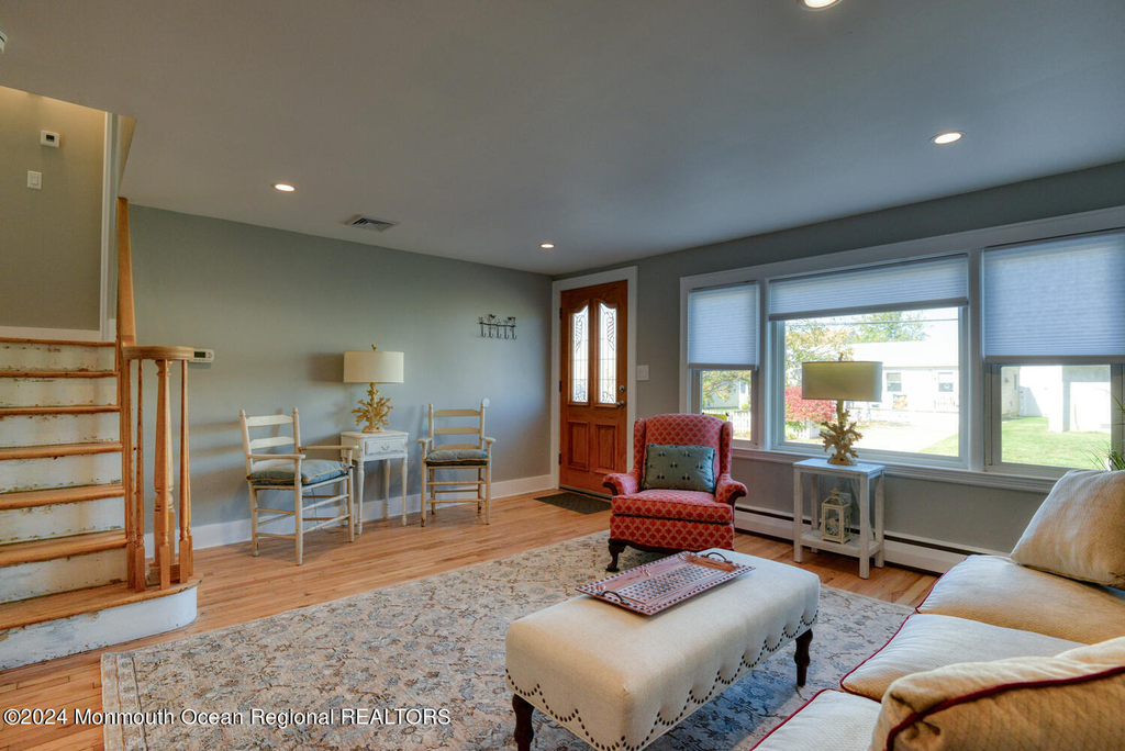 105 St Louis Avenue - Photo 4