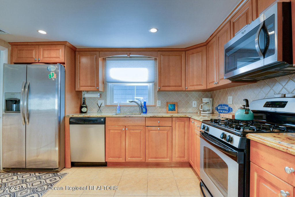 105 St Louis Avenue - Photo 8