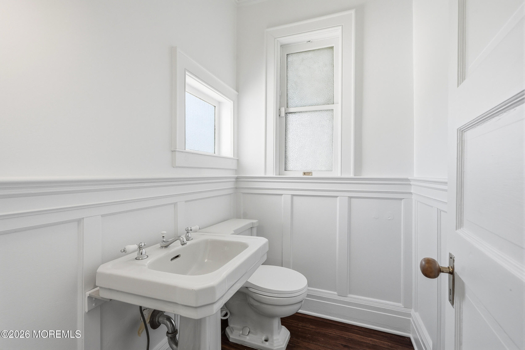211 Cedar Avenue - Photo 19