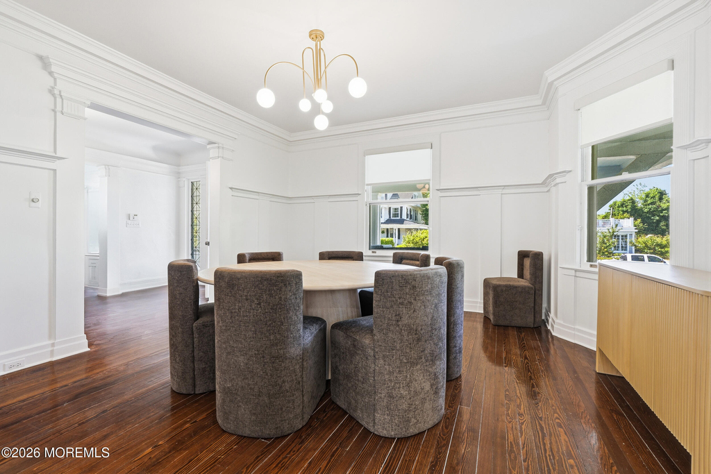 211 Cedar Avenue - Photo 6