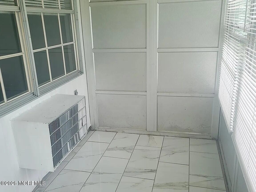 219 Buckingham Court - Photo 1