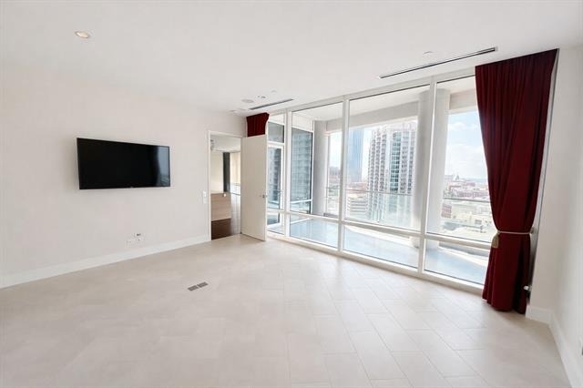 2408 Victory Park Lane - Photo 15
