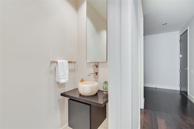 2408 Victory Park Lane - Photo 1