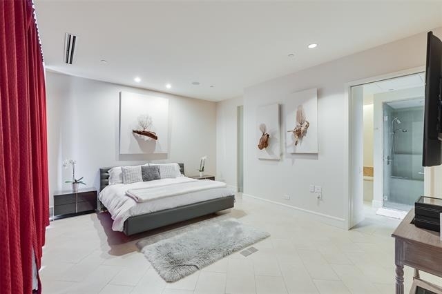 2408 Victory Park Lane - Photo 13