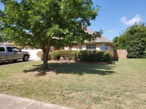 516 Bluebird Lane - Photo 1