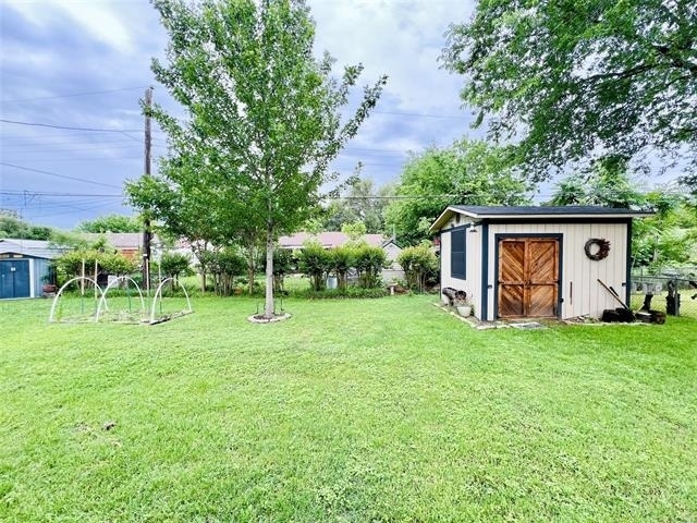 310 W 15th Street - Photo 28