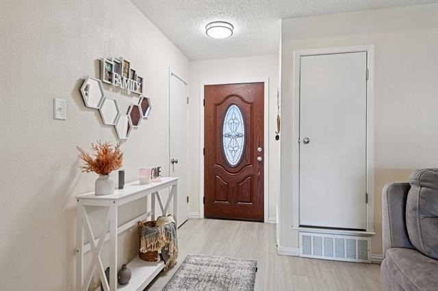 2106 Avalon Lane - Photo 3