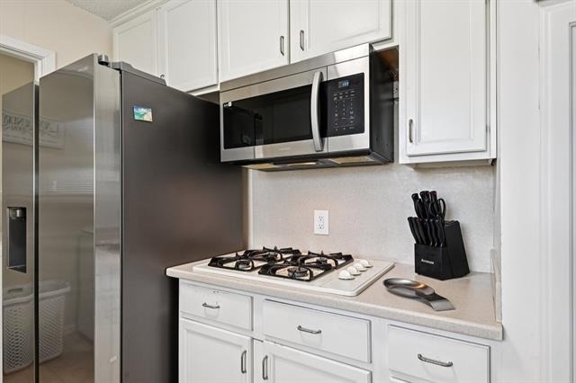 2106 Avalon Lane - Photo 12