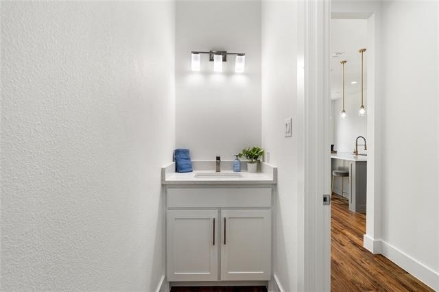 907 Saint George Place - Photo 17