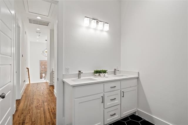 907 Saint George Place - Photo 25