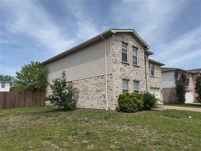 4612 Bellcrest Drive - Photo 3